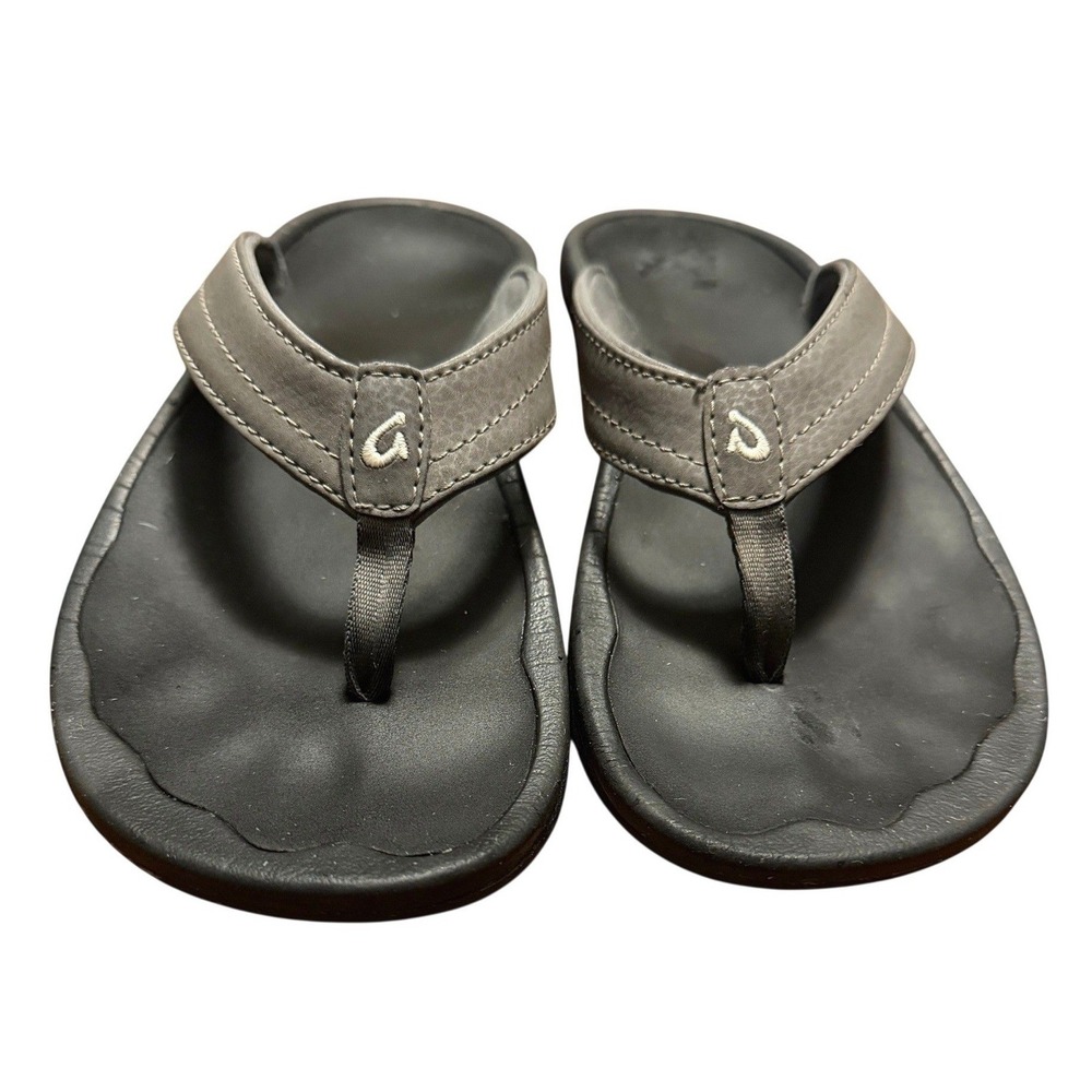 OluKai Ohana Women's Comfort Flip Flops Size 7 Gray Black Sandals Water Friendly